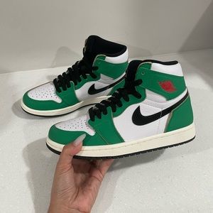 Nike Green and White High-Top Sneakers